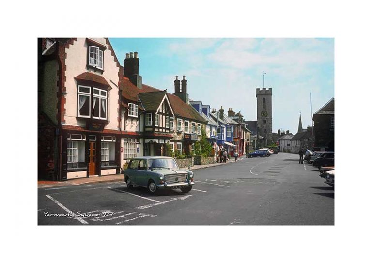 3219 Yarmouth Square Framers, Picture Framing and Gallery