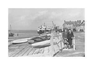 Vintage photograph Bus Yarmouth Isle Of Wight