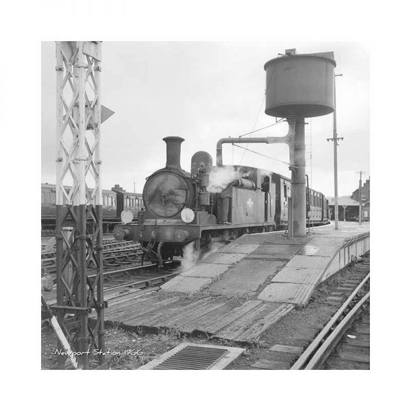 Vintage Photograph Newport Station Isle Of Wight